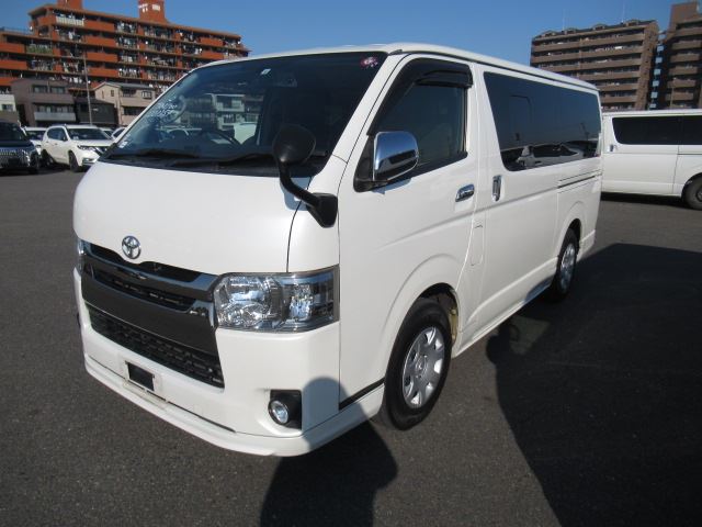 TOYOTA HIACE SUPER GL-DARK PRIME 2015