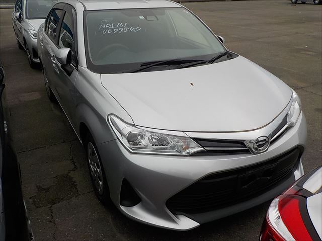 TOYOTA COROLLA AXIO X 2019 SILVER