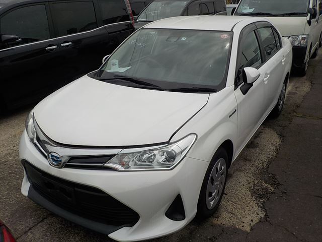 TOYOTA COROLLA AXIO, HYBRID, X 2019 WHITE