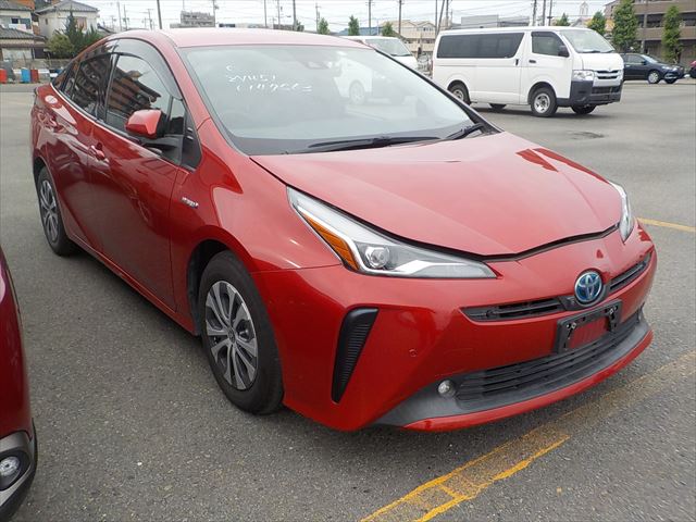 TOYOTA PRIUS, HYBRID A PREMIUM 2020 RED WINE