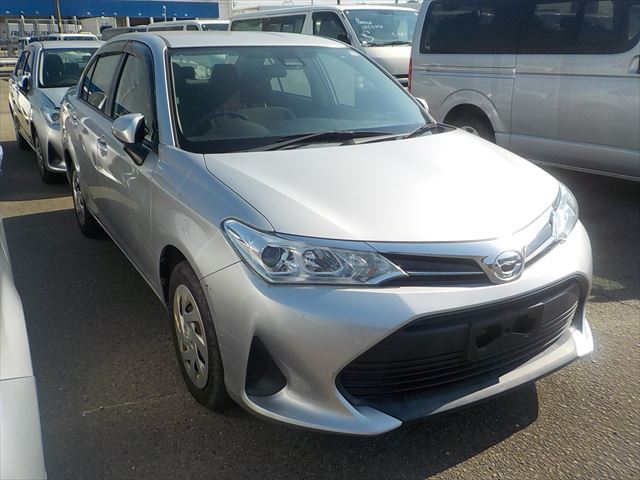 OYOTA COROLLA AXIO NRE161 X SILVER COLOUR 2019