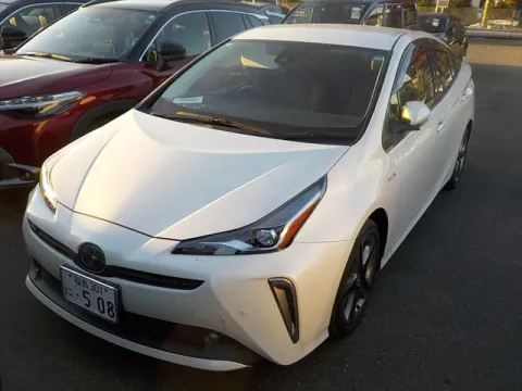 TOYOTA PRIUS, HYBRID, ZVW51, S TOURING SELECTION, PEARL COLOUR 2019