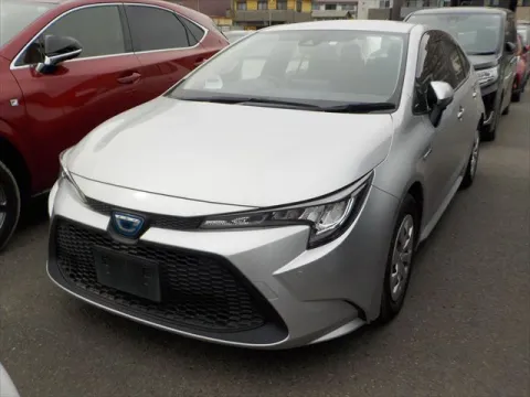 TOYOTA COROLLA, HYBRID, ZWE211, G-X, YEAR 2020, SILVER COLOR