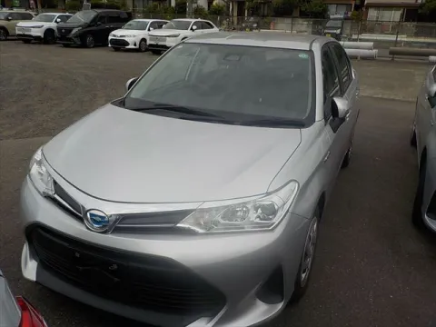 TOYOTA COROLLA AXIO, NKE165, HYBRID EX, YEAR 2020, 1490CC, SILVER COLOR,