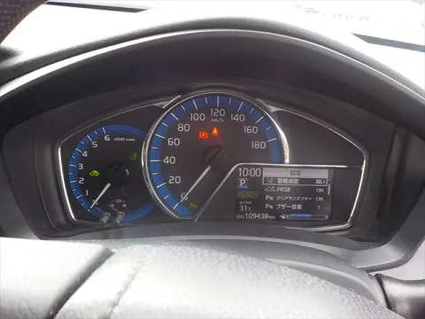 7235852 (9)