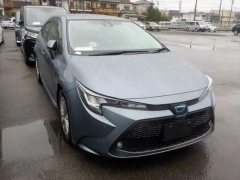 TOYOTA COROLLA, HYBRID, ZWE211, S, YEAR 2021, 1790CC, GRAY COLOR,
